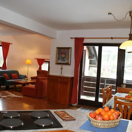 Appartement Lovsin *